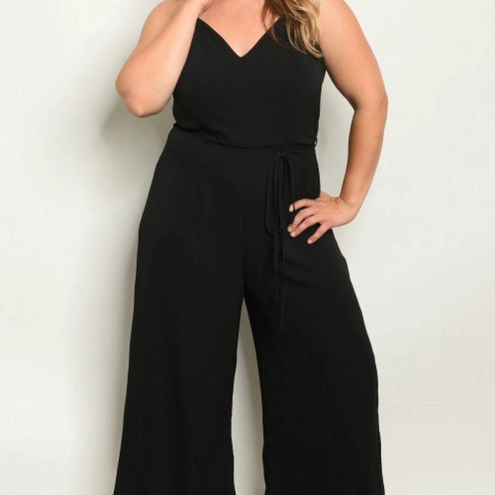 Stylish Plussize Jumpsuit in Black